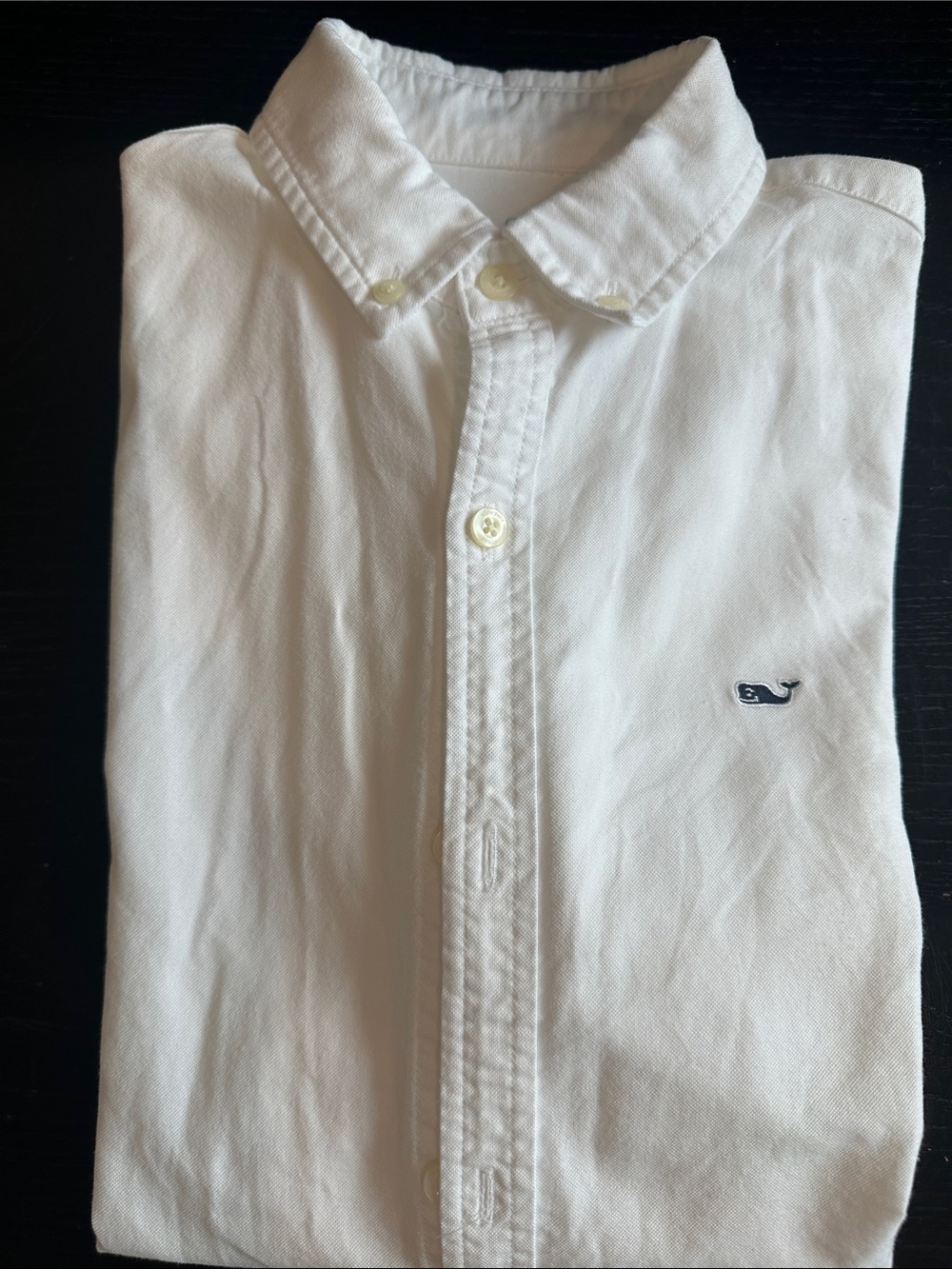 Vineyard Vines White Button-Down Oxford Shirt with Navy Whale